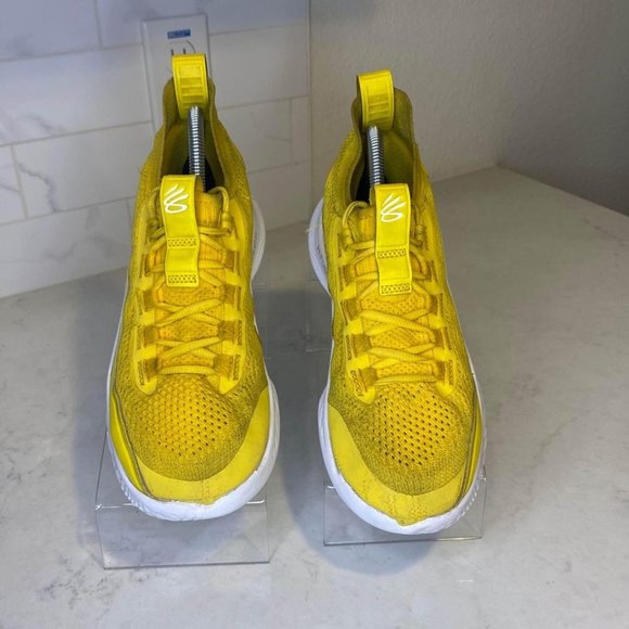Under Armour Curry TB 8 Flow Smooth Butter Yellow White Men's Shoe 7y Euro 40 - Picture 2 of 8